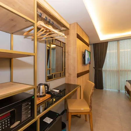 Hotel Fly And Airport Istanbul