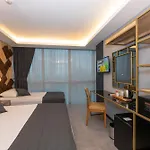Отель Fly And Airport Стамбул
